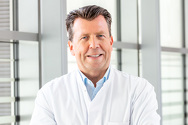 Dr. med. Jörg Celesnik