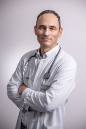 Dr. Alexander Jung