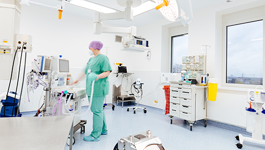 Arbeiten im OP am Knappschafskrankenhaus Dortmund