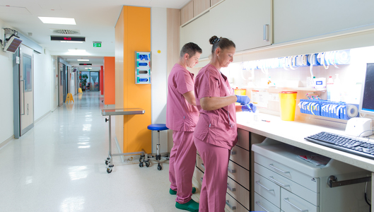 Medikamentenvorbereitung auf der Intensivstation