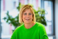 Portrait-Foto von Beate Multhaup