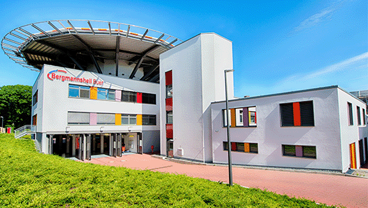 Bild von der Außenansicht Knappschaft Kliniken Gelsenkirchen-Buer