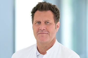 Dr. med. Daniel Bücheler Dr. med. Daniel Bücheler