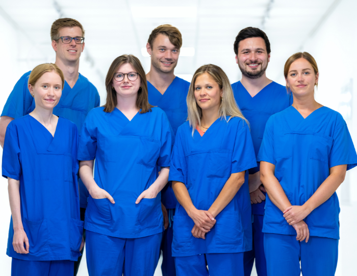 Das Foto zeigt das Gruppenbild der Therapieleitungen aus dem Neurozentrum Westfalen