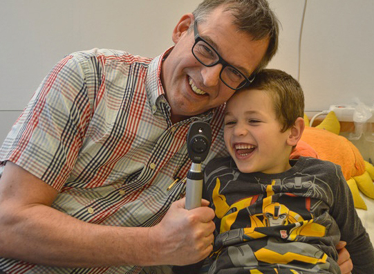 Kinder- und Jugendklinik Dr.Lautner mit Tom