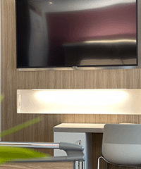 TV-Ecke-im-Premiumzimmer-in-der-ENDOklinik-Dortmund