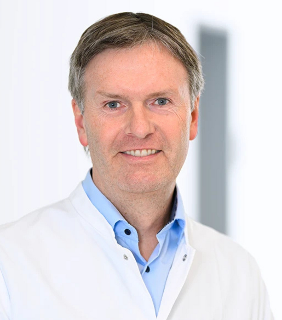 Das Portraitbild zeigt den Direktor des Neurozentrums Westfalen, Dr. Michael Linnebank
