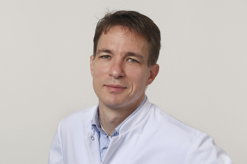 Dr. Christian Loehr