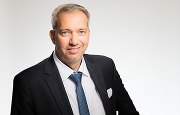 Andreas Schlüter, Hauptgeschäftsführer (CEO)