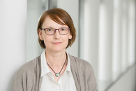 Dr. Almut Büsche