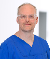 Dr. med. Lars Heining