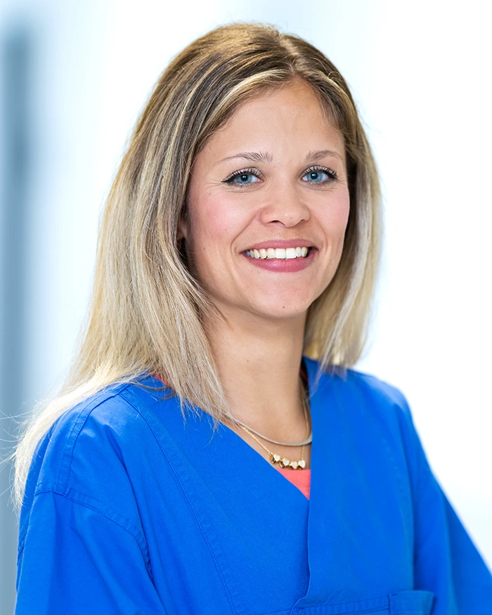 Portraitfoto-Vanessa-BrandtTherapie-in-der-Neurologischen-Frührehabilitation