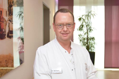 Dr. Ludger Springob_Chefarzt der Klinik für Geriatrie