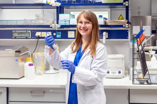Neue DFG-Förderung für Universitäts-Augenklinik Bochum: Innovative Forschung gegen altersbedingtes Glaukom