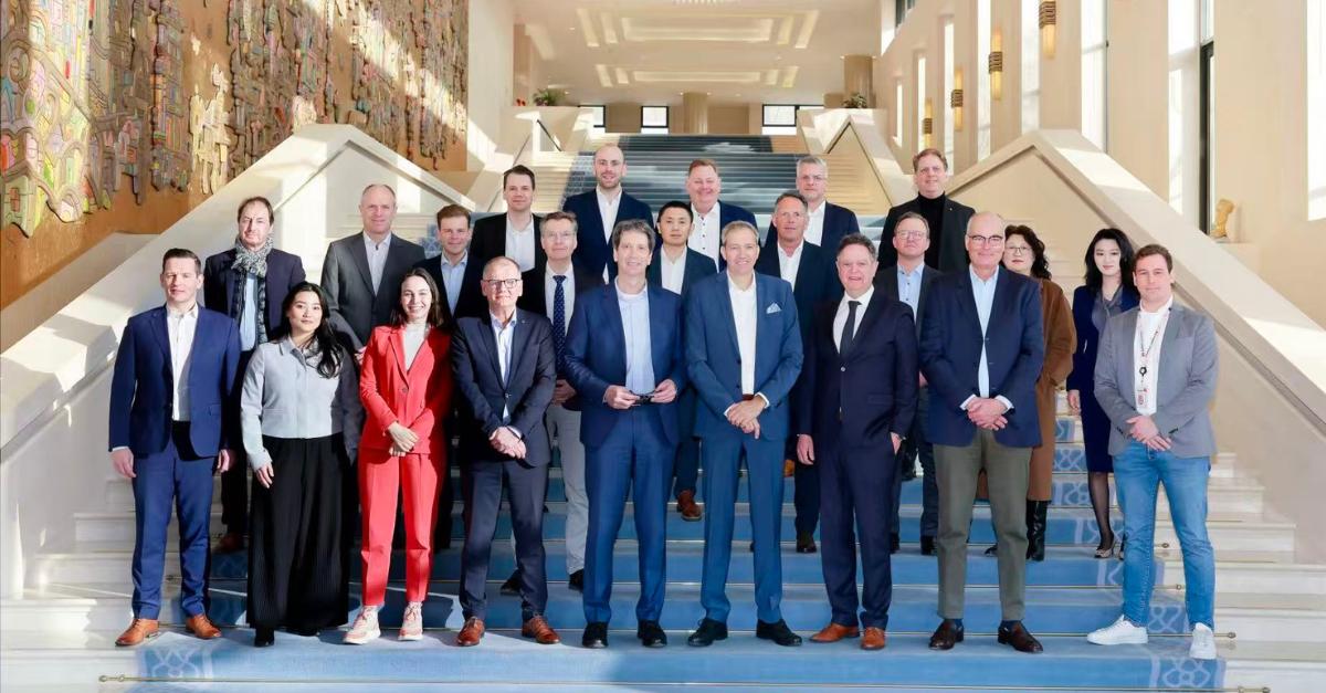 Vertreter der Knappschaft Kliniken im Rahmen der Delegationsreise nach Peking und Baoding (China)