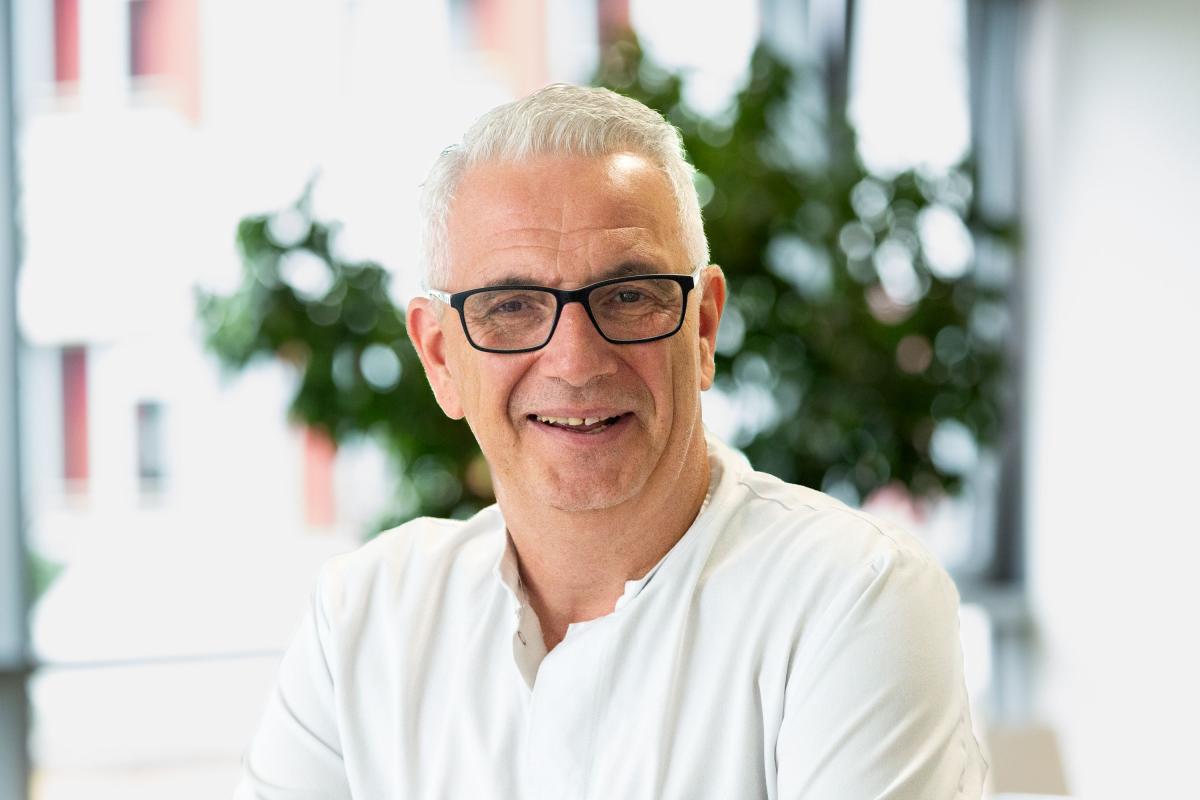 Referent: Oberarzt Dr. med. Michael Gonzalez-Lötzbeyer