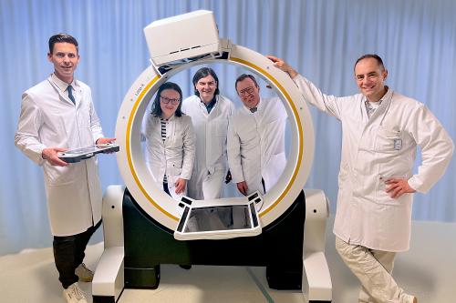 Neuer Röntgenroboter „Loop X“ revolutioniert die Neurochirurgie