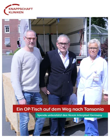 Seit nunmehr 15 Jahren unterstützt unsere OP-Pflegekraft Martina Kuhlmann in ihrer freien Zeit den Verein <a href='https://www.instagram.com/_u/interplastgermany_ev/' target='_blank'>@interplastgermany_ev</a> . Einen Teil ihres Jahresurlaubs wendet sie regelmäßig dafür auf, bei den durch Interplast in Entwicklungsländern organisierten plastisch-chirurgischen Operationen zu assistieren. Meist werden Patienten mit angeborenen oder erworbenen Defekten behandelt.

Im Oktober wird Frau Kuhlmann die ehrenamtlichen Operateure, die in Sumbawanga (Tansania) für Interplast Germany im Einsatz sind, erneut unterstützen. Das Besondere in diesem Jahr: Die erfahrene Fachpflegekraft bringt vorab einen Extensionstisch (Hilfsmittel für eine definierte Beinlagerung bei bestimmten Eingriffen) auf den Weg zum Dr. Atiman Memorial Hospital in Sumbawanga. Dieser ist eine Spende unseres Hauses.

„Wir freuen uns, dass wir mit dem OP-Tisch, der bei uns nicht mehr im Einsatz ist, die Arbeit von Interplast Germany in Tansania unterstützen können. Ich habe großen Respekt vor dem, was unsere Mitarbeiterin, Frau Kuhlmann und die anderen ehrenamtlichen Ärzte und Pflegekräfte in ihrer Freizeit vor Ort leisten“, sagt unser Geschäftsführer Stefan Grave.

Wir wünschen Frau Kuhlmann alles Gute für ihren kommenden Einsatz in Tansania!