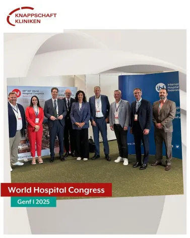 Wir sind auf dem 48. IHF World Hospital Congress in der Schweiz.

Über 1.500 Teilnehmende aus mehr als 80 Nationen – und wir mittendrin! 💪
Unsere Delegation vertritt die Knappschaft Kliniken mit gleich 8 ausgezeichneten Projekten auf internationaler Bühne. 🏆
💡 Themen, die bewegen:
⚙️ Künstliche Intelligenz in der Medizin
💻 Digitale Zwillinge & datenbasierte Therapien
🏥 Zukunft der Ausbildung & Talentförderung

👥 Unser Team in Genf (v.l.):
Marc Pieczka, Krankenhausleitung Knappschaft Kliniken Lütgendortmund
Nina Burgold, Referentin der Ersten Hauptgeschäftsführung
Prof. Dr. Holger Holthusen, Medizinischer Direktor Knappschaft Kliniken GmbH
Prof. Dr. Andreas Schnitzbauer, Klinikdirektor für Chirurgie der Knappschaft Kliniken Bochum
Prof. Dr. Henriette Neumeyer, stellvertretende Vorstandsvorsitzende der Deutschen Krankenhausgesellschaft (DKG)
Andreas Schlüter, Erster Hauptgeschäftsführer (CEO) Knappschaft Kliniken GmbH
Stefan Aust, Hauptgeschäftsführer Knappschaft Kliniken Westfalen GmbH
Prof. Dr. Michael Adamzik, stellvertretender Ärztlicher Direktor der Knappschaft Kliniken Universitätsklinikum Bochum.
Dr. Alexander Wolf, DESAIC und Oberarzt der Klinik für Anästhesiologie, Intensivmedizin und Schmerztherapie der Knappschaft Kliniken Universitätsklinikum Bochum.

Stolz, Teil dieser internationalen Bühne zu sein! 

<a href='https://www.facebook.com/watch/hashtag/IHF2025' target='_blank'>#IHF2025</a> <a href='https://www.facebook.com/watch/hashtag/WorldHospitalCongress' target='_blank'>#WorldHospitalCongress</a> <a href='https://www.facebook.com/watch/hashtag/KnappschaftKliniken' target='_blank'>#KnappschaftKliniken</a> <a href='https://www.facebook.com/watch/hashtag/HealthcareInnovation' target='_blank'>#HealthcareInnovation</a> <a href='https://www.facebook.com/watch/hashtag/MedicalAI' target='_blank'>#MedicalAI</a> <a href='https://www.facebook.com/watch/hashtag/FutureOfMedicine' target='_blank'>#FutureOfMedicine</a> <a href='https://www.facebook.com/watch/hashtag/ProudMoment' target='_blank'>#ProudMoment</a> <a href='https://www.facebook.com/watch/hashtag/Teamwork' target='_blank'>#Teamwork</a>