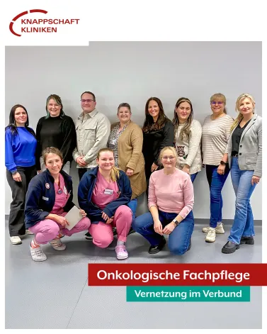Im März fand in Bochum das erste Treffen der verbundweiten Vernetzung der onkologischen Fachpflege statt. Eine tolle Gelegenheit, Kolleg*innen aus dem Verbund kennenzulernen und sich über Themen der onkologischen Pflege sowie spannende Projekte in den einzelnen Häusern auszutauschen.

Das Treffen bot die Möglichkeit, gemeinsam Ideen und Erfahrungen zu teilen, die die Weiterentwicklung der onkologischen Pflege im Verbund voranbringen werden. Ein erstes gemeinsames Projekt: die Vereinheitlichung der Informationsflyer zur onkologischen Pflege im gesamten Verbund. Ziel ist es, Patient*innen, die in mehreren Häusern behandelt werden, konsistente Informationen zu bieten – ganz im Sinne des Verbundgedankens. 

Die motivierte Arbeitsgruppe will mit Austausch und Zusammenarbeit dazu beitragen, die onkologische Pflege noch weiter zu verbessern und dazu die Synergien des Verbundes der Knappschaft Kliniken bestmöglich nutzen. 

<a href='https://www.instagram.com/explore/tags/KnappschaftKliniken/' target='_blank'>#KnappschaftKliniken</a> <a href='https://www.instagram.com/explore/tags/Universitätsklinikum/' target='_blank'>#Universitätsklinikum</a> <a href='https://www.instagram.com/explore/tags/Bochum/' target='_blank'>#Bochum</a> <a href='https://www.instagram.com/explore/tags/KnappschaftKlinikenVerbund/' target='_blank'>#KnappschaftKlinikenVerbund</a> <a href='https://www.instagram.com/explore/tags/onkologischePflege/' target='_blank'>#onkologischePflege</a> <a href='https://www.instagram.com/explore/tags/Onkologie/' target='_blank'>#Onkologie</a>